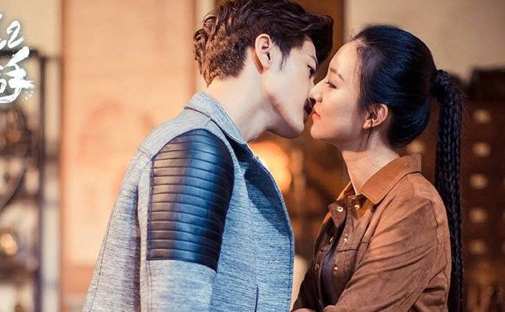 Cao Thủ Cận Vệ Của Hoa Khôi (4 Phần) Cao Thủ Cận Vệ Của Hoa Khôi (4 Phần)