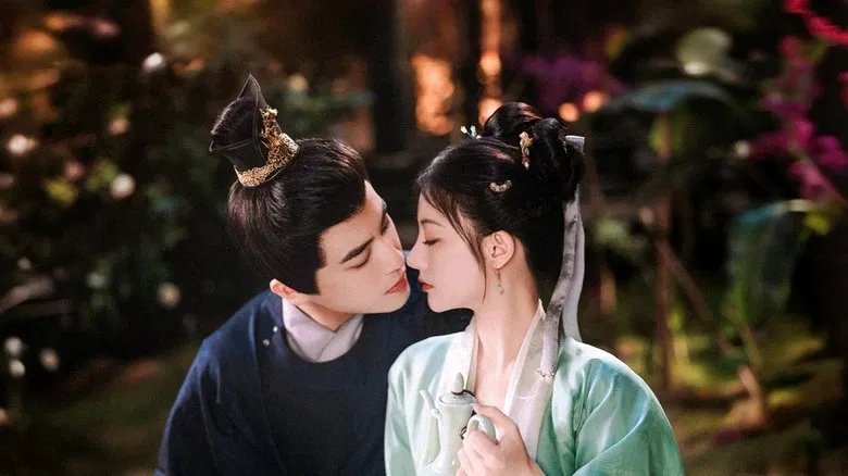Hoa Xuân Ẩn Mình Hoa Xuân Ẩn Mình